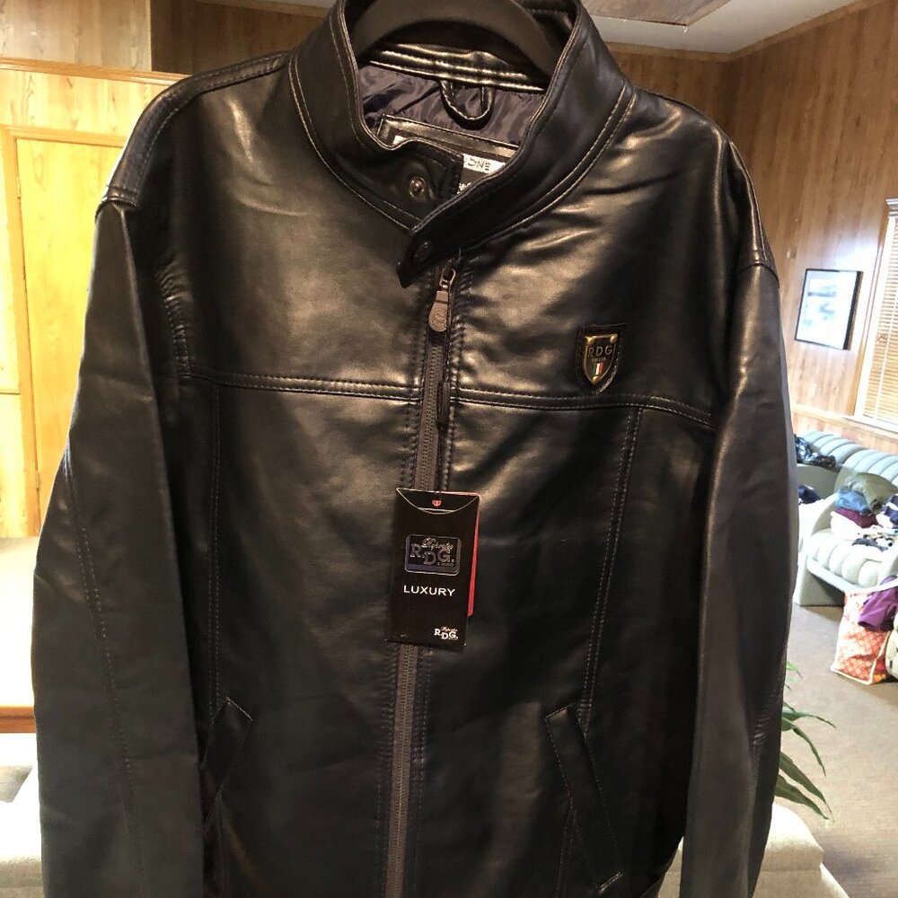 NWT  R.D.G. Brand Black Leather Men's Jacket size Large